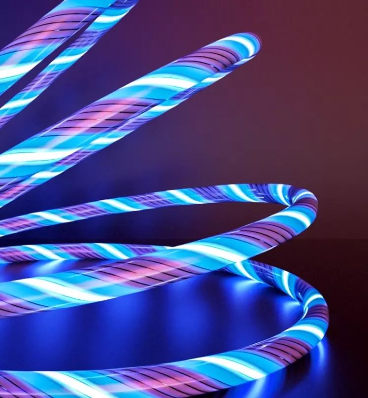 LED flowing streamer cable